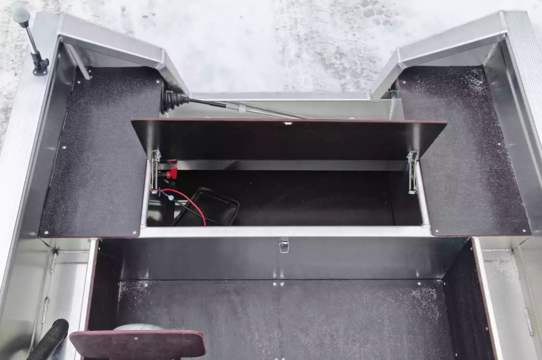 Алюминиевая лодка Неман-400 С в Тобольске