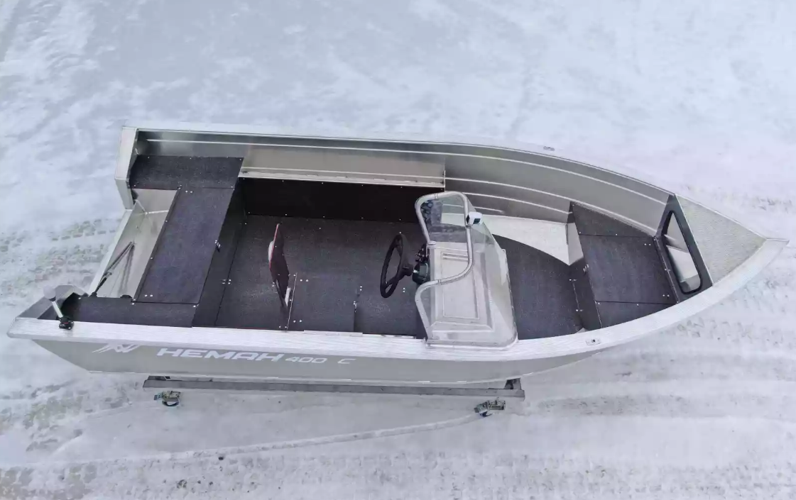Алюминиевая лодка Неман-400 С в Тобольске