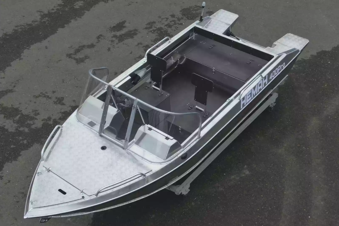 Алюминиевая лодка  Neman-400 PRO в Тобольске