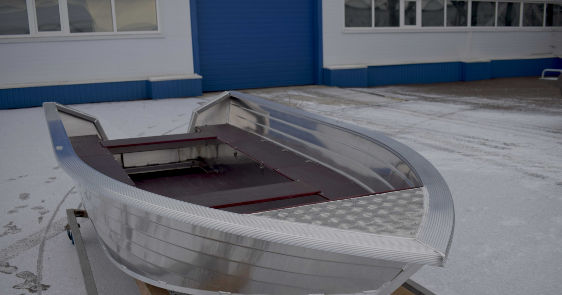 Алюминиевая лодка Неман-400 в Тобольске