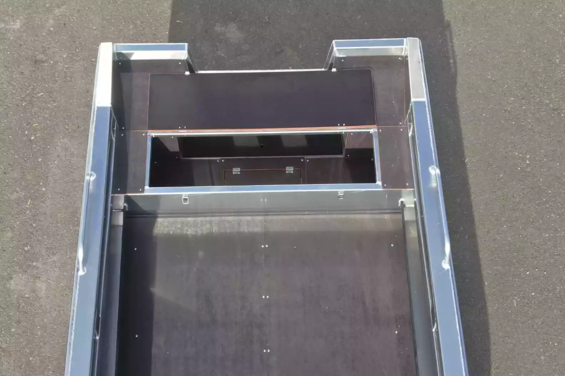 Алюминиевая лодка  Неман-480 Р в Тобольске