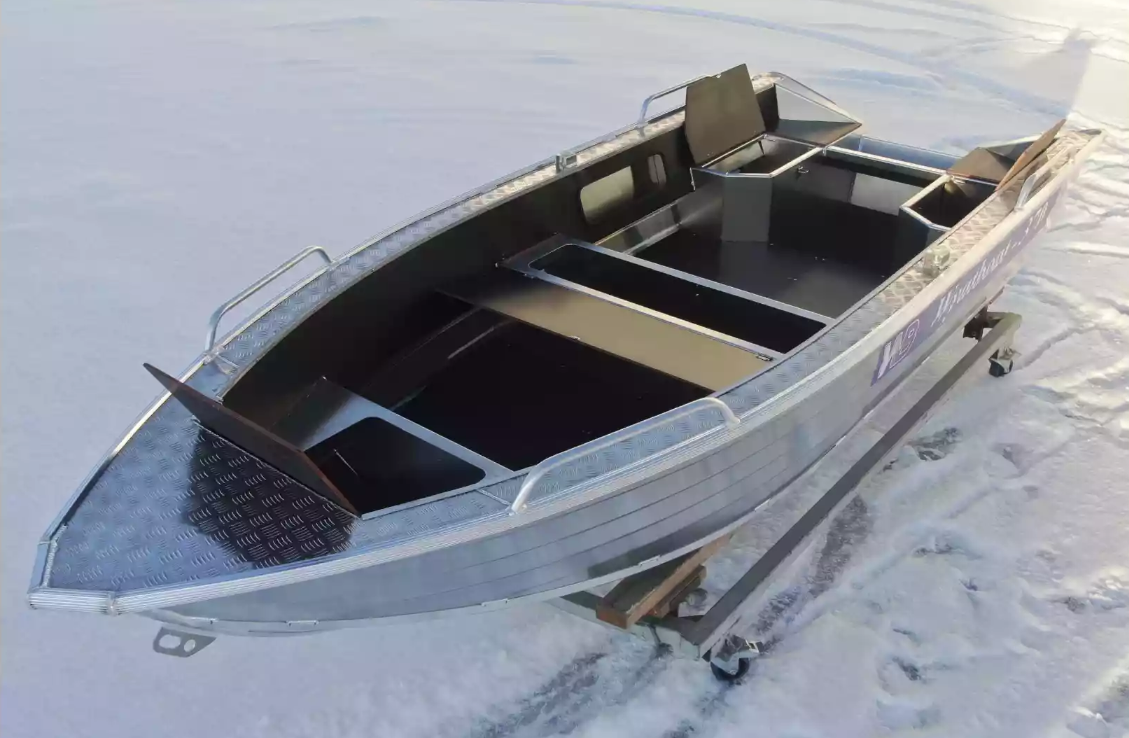 Алюминиевая лодка Wyatboat-370 в Тобольске
