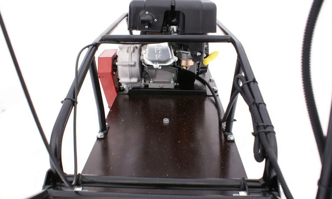 Мотобуксировщик БТС «МАЛЕК» 380/7 БЕЗ э/зап. Б/У в Тобольске