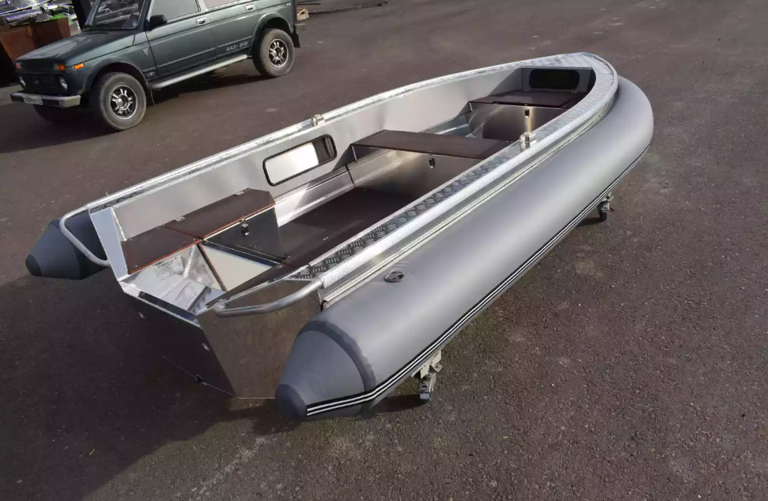 Алюминиевая лодка Wyatboat-370 в Тобольске