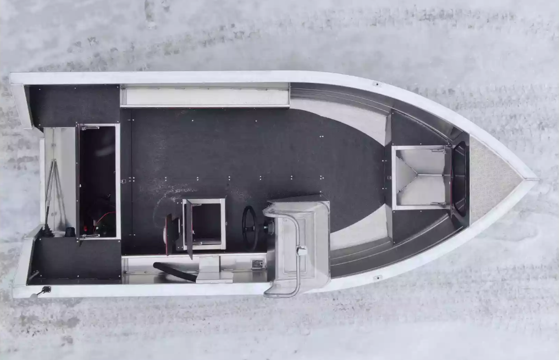 Алюминиевая лодка Неман-400 С в Тобольске