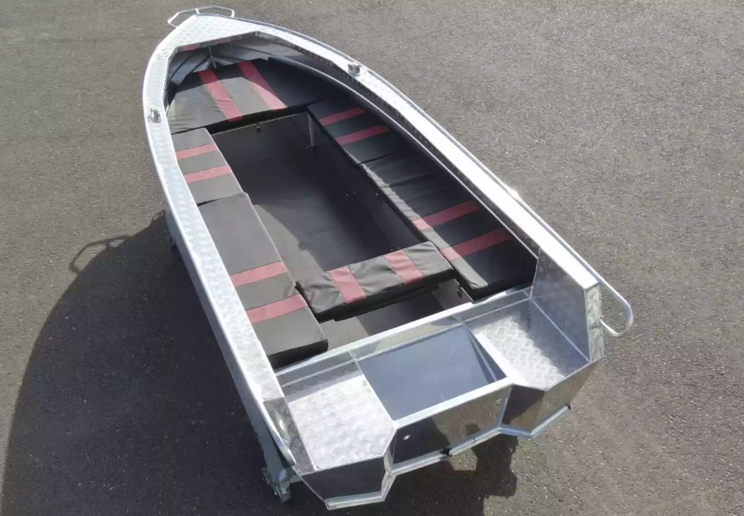 Алюминиевая лодка Wyatboat-390РМ увеличенный борт в Тобольске