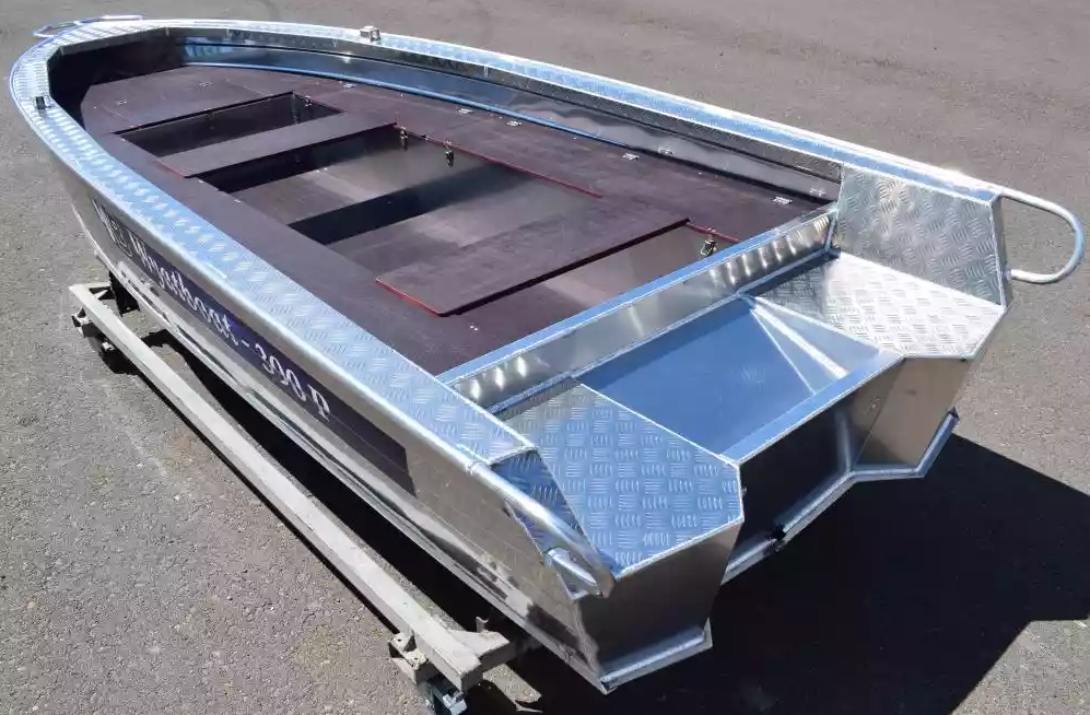 Алюминиевая лодка Wyatboat-390РМ в Тобольске
