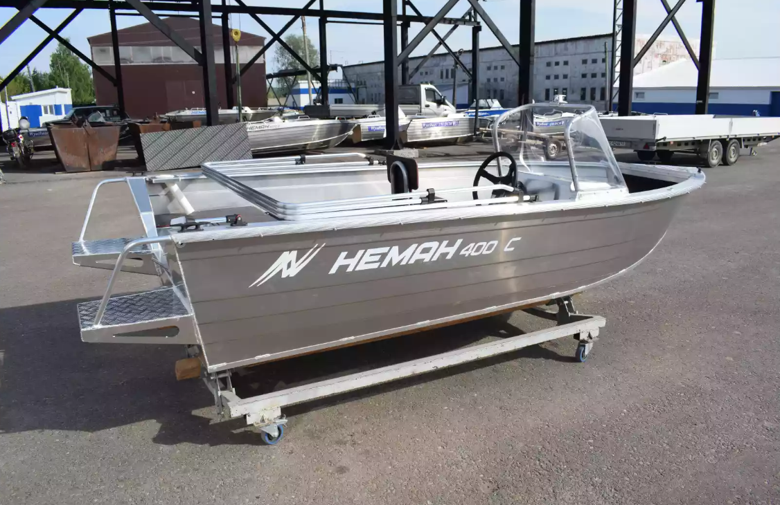 Алюминиевая лодка Неман-400 С в Тобольске