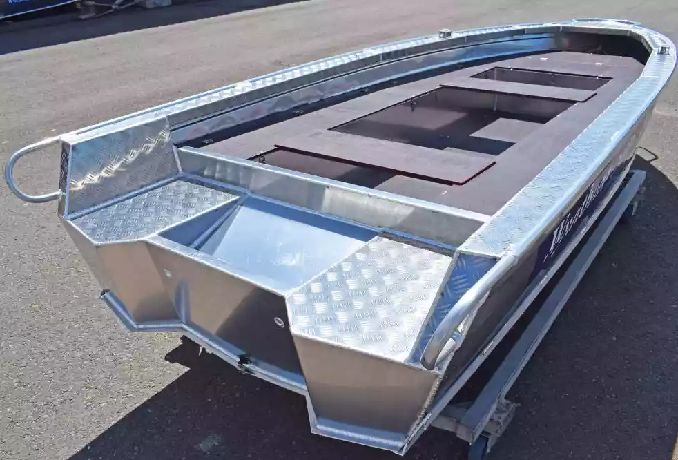 Алюминиевая лодка Wyatboat-390РМ в Тобольске
