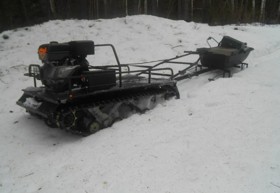 Мотобуксировщик AhtaR L 9 в Тобольске