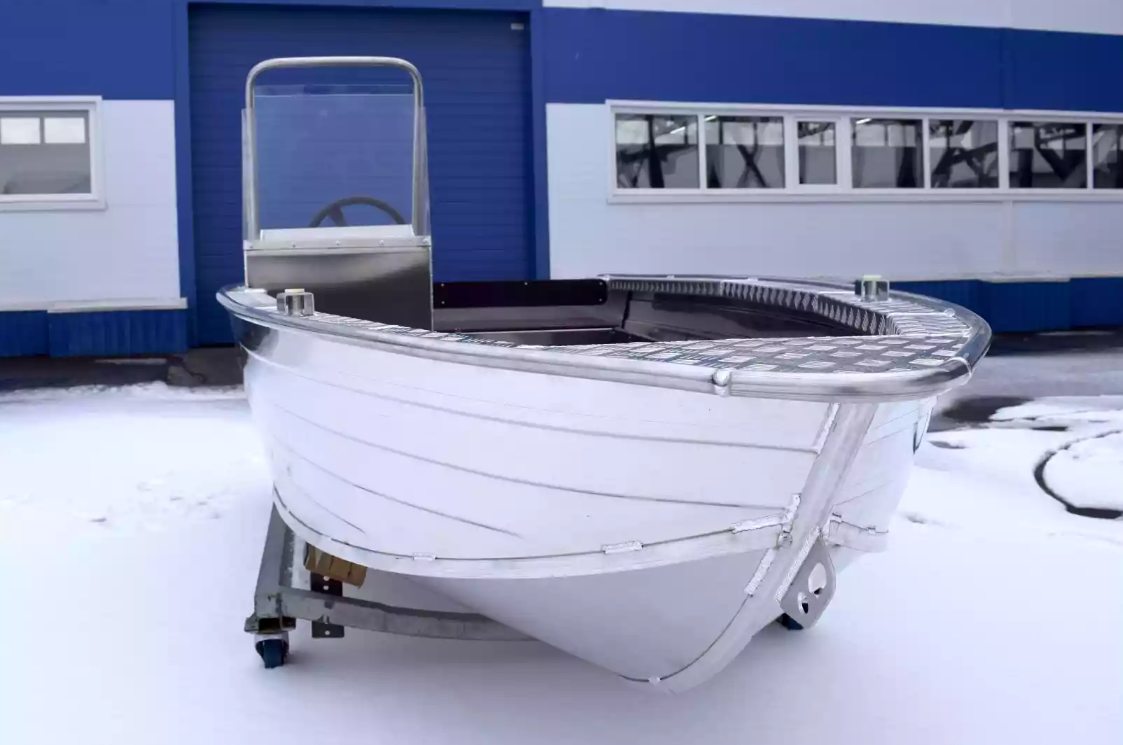 Алюминиевая лодка Wyatboat-390 C в Тобольске