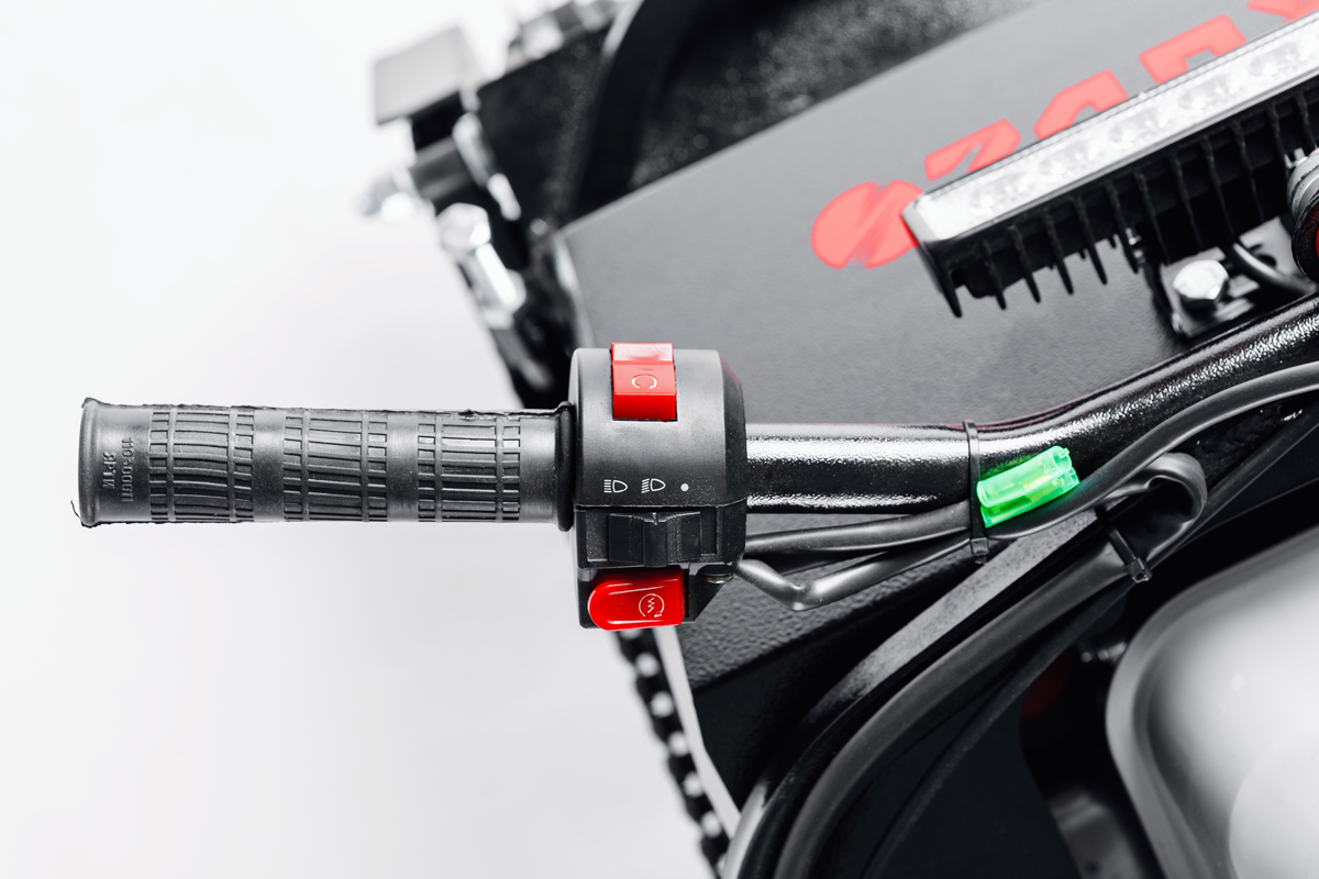 МОТОБУКСИРОВЩИК IKUDZO 1100/380 К7 в Тобольске