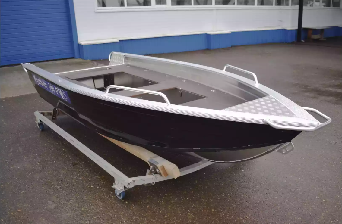 Алюминиевая лодка Wyatboat-390РМ в Тобольске