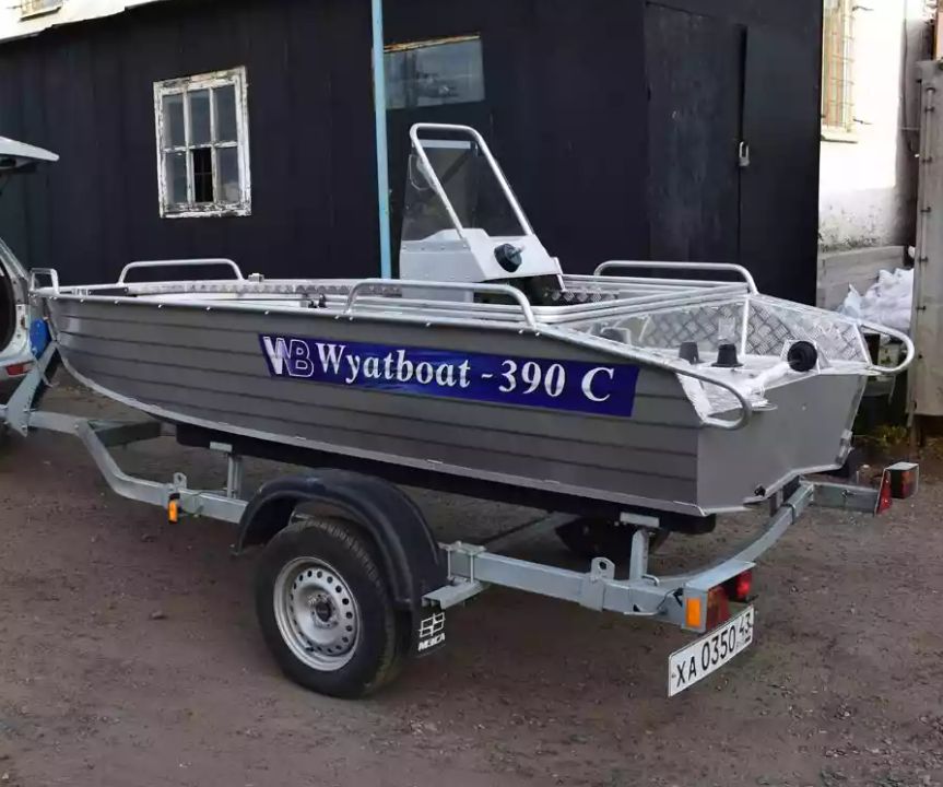 Алюминиевая лодка Wyatboat-390 C в Тобольске