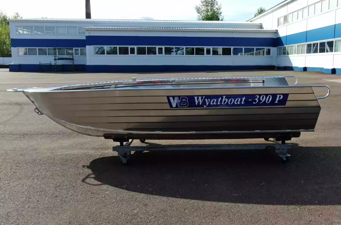 Алюминиевая лодка Wyatboat-390РМ увеличенный борт в Тобольске