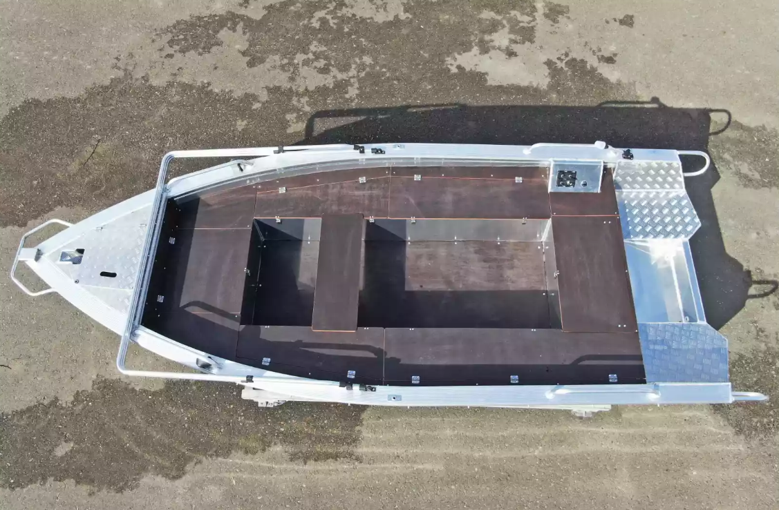 Алюминиевая лодка Wyatboat-390РМ в Тобольске