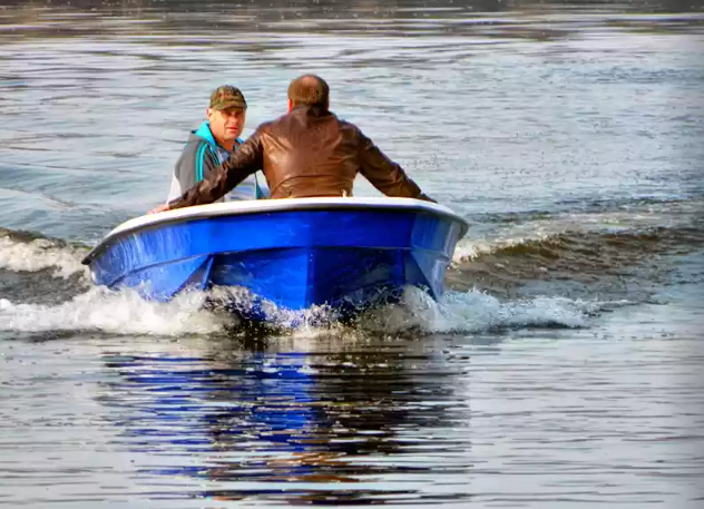Стеклопластиковая лодка Wyatboat 430 тримаран в Тобольске
