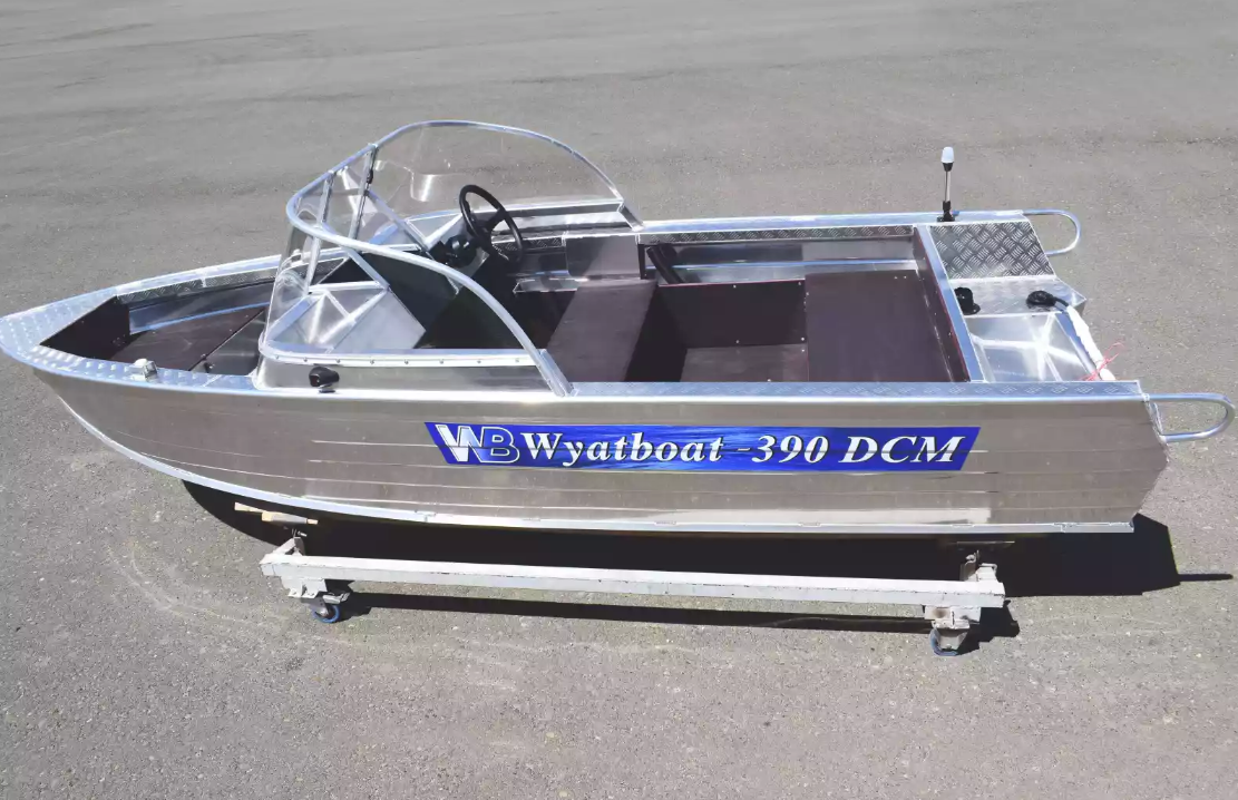 Алюминиевая лодка Wyatboat-390 DCM в Тобольске