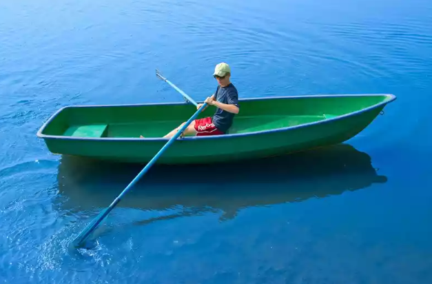 Стеклопластиковая Лодка Голавль в Тобольске
