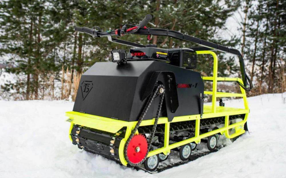 Мотобуксировщик Бурлак ХОЗЯИН-1 (капот металл) в Тобольске