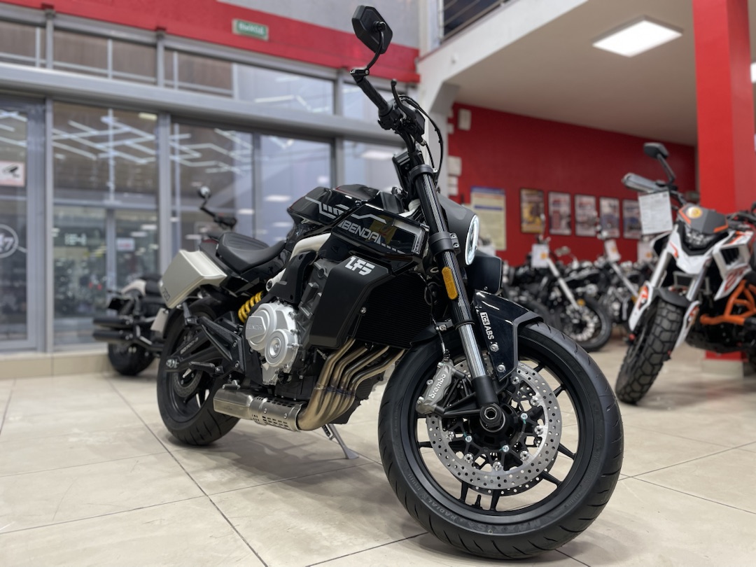 Мотоцикл Benda LFS 700 в Тобольске