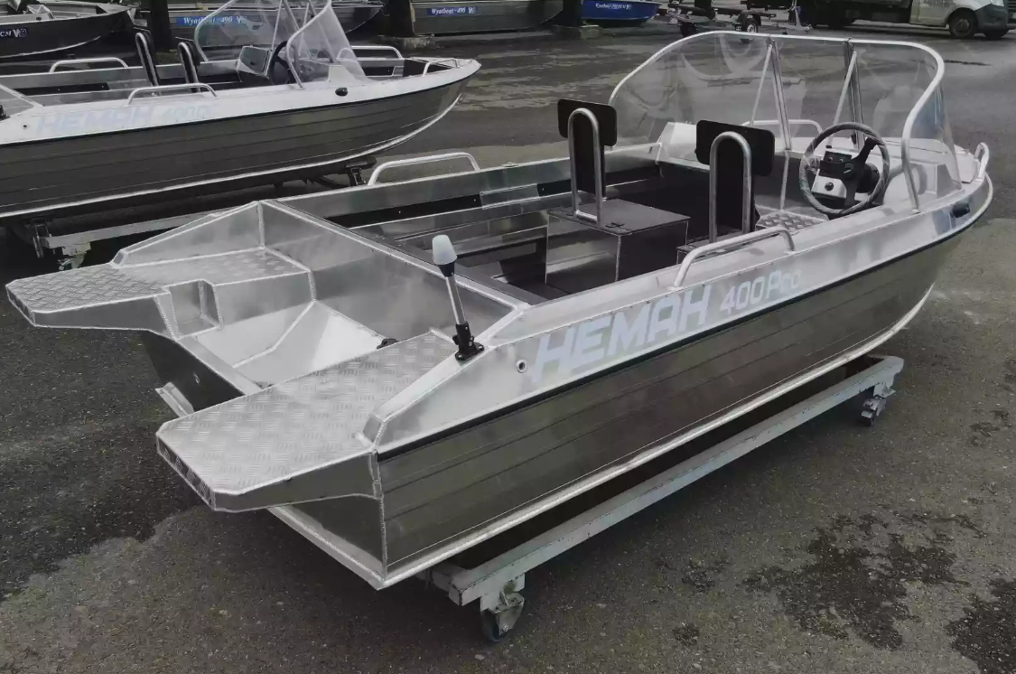 Алюминиевая лодка  Neman-400 PRO в Тобольске