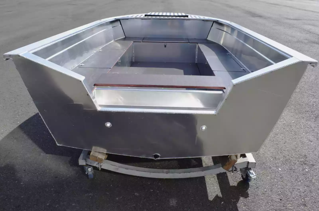 Алюминиевая лодка Неман-400 Р PRO в Тобольске