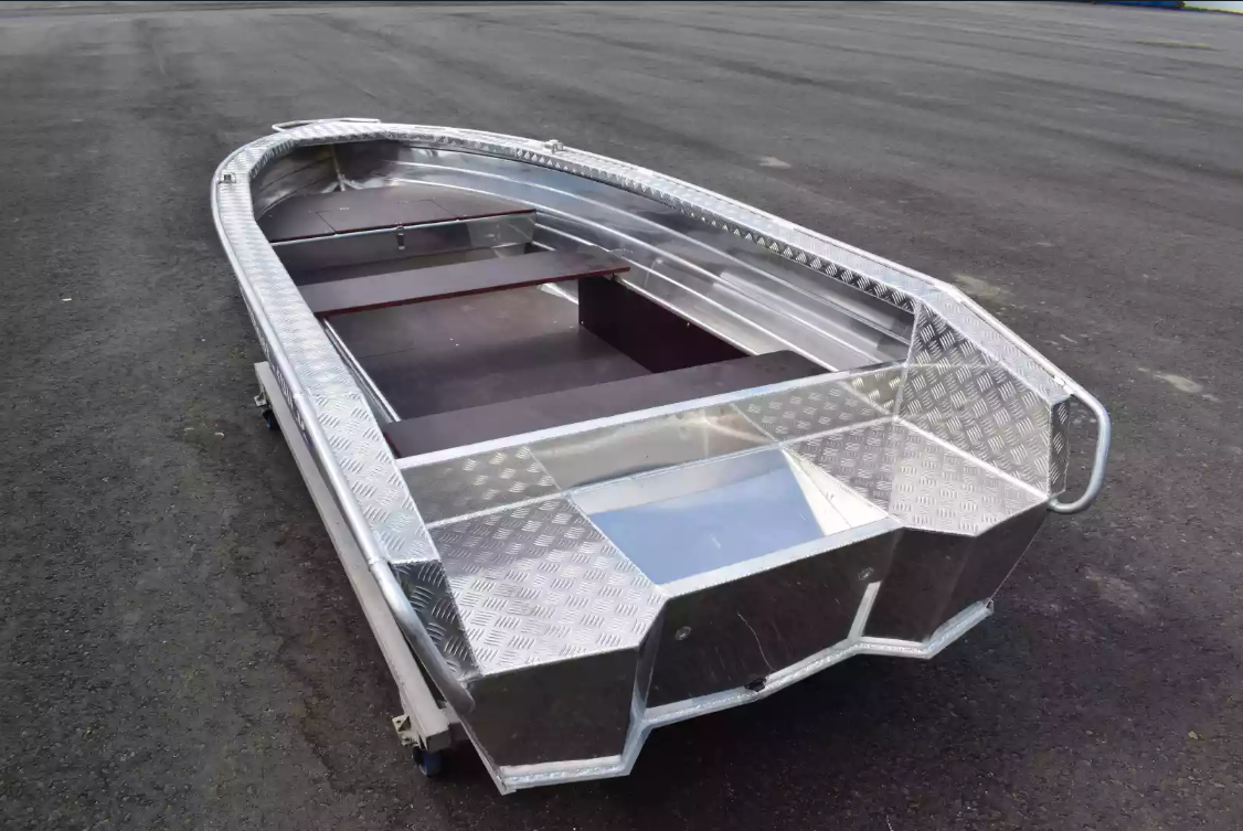 Алюминиевая лодка Wyatboat-390Р Увеличенный борт в Тобольске