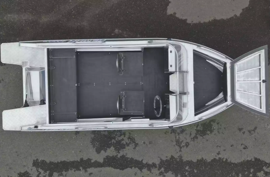 Алюминиевая лодка  Neman-400 PRO в Тобольске