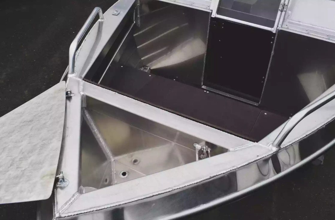 Алюминиевая лодка  Neman-400 DC в Тобольске