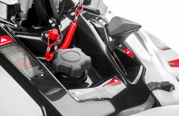 Снегоход STELS SA800R (L LUX WT) ВИТЯЗЬ 2.0 К01 Tech в Тобольске