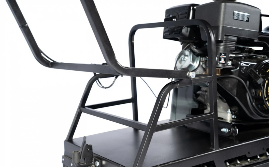 Мотобуксировщик БУРЛАК-M2 LFK 20 л.с. Промысловик в Тобольске