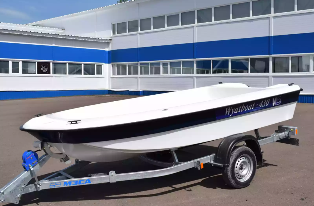 Стеклопластиковая лодка Wyatboat 430 тримаран в Тобольске