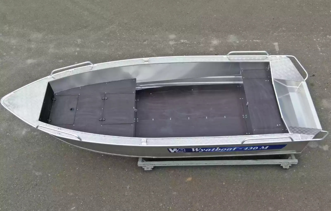 Алюминиевая лодка  Wyatboat-430М FISH в Тобольске