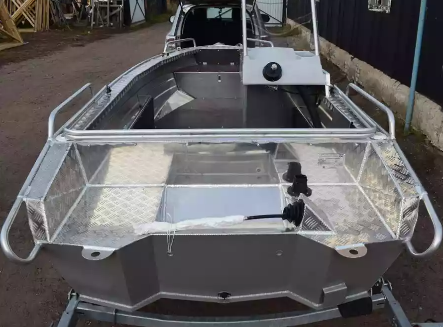 Алюминиевая лодка Wyatboat-390 C в Тобольске