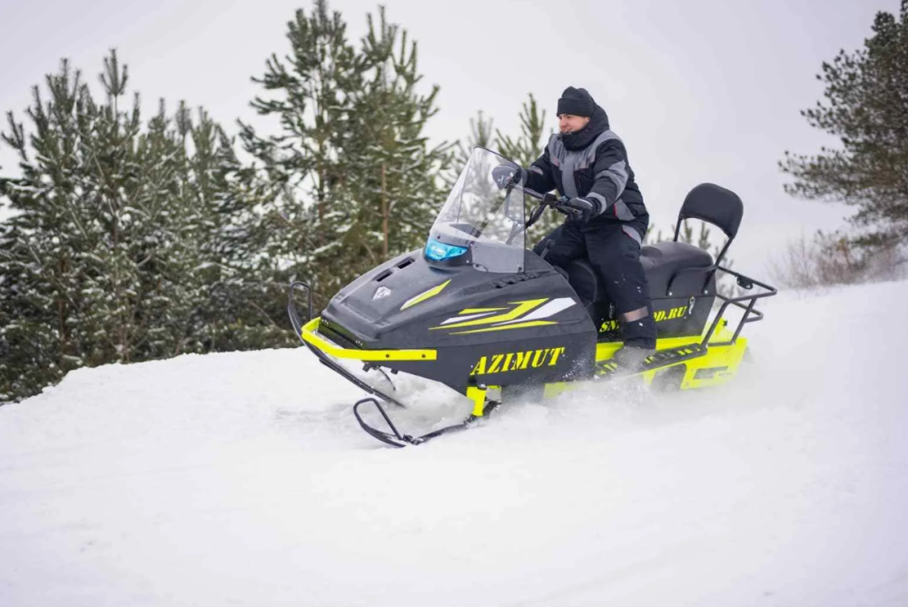 Миниснегоход Бурлак Азимут 24 л.с. , эл.запуск, реверс, тормоз гидравл, капот черный в Тобольске