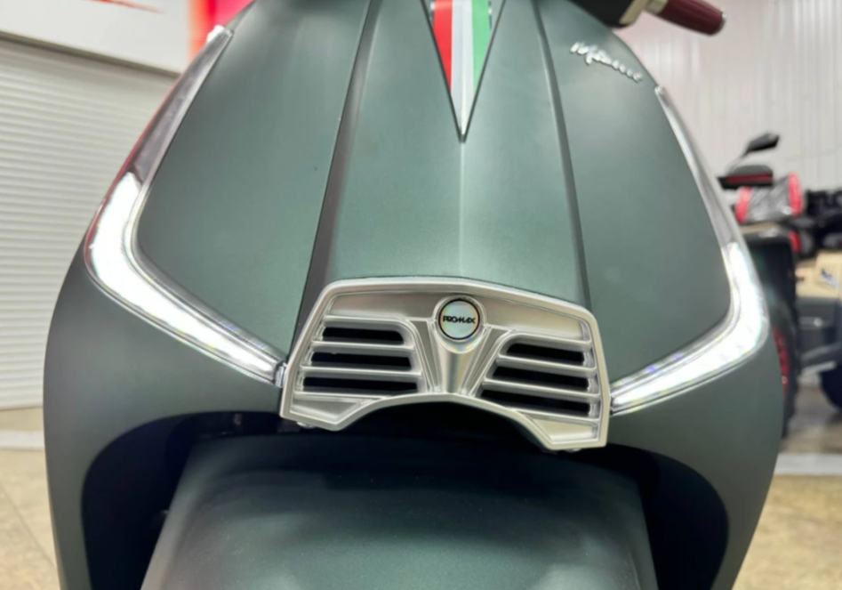 Скутер PROMAX Miami 240 (49) в Тобольске