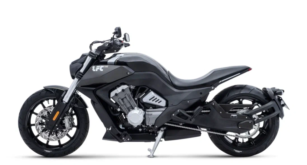 Мотоцикл Benda LFC 700 в Тобольске