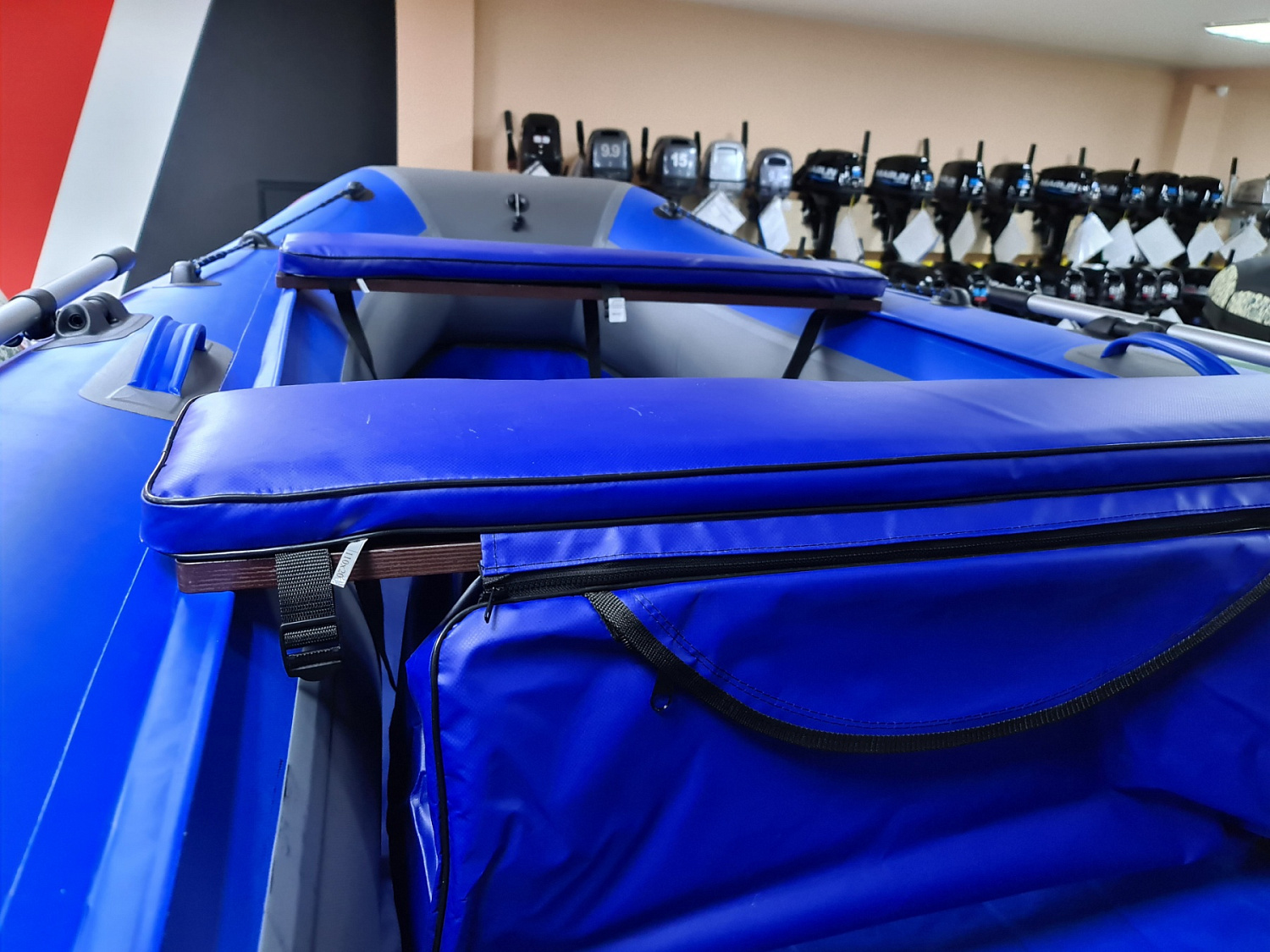 КОМПЛЕКТ МЯГКИХ НАКЛАДОК С СУМКОЙ ДЛЯ ЛОДОК 90Х20 СИНИЙ в Тобольске