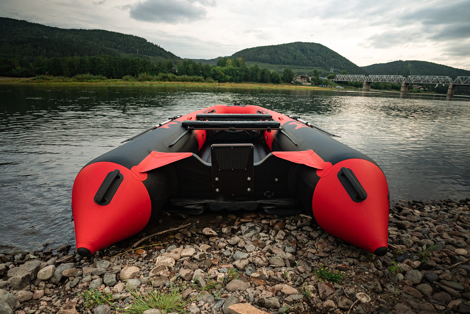 Лодка MISHIMO RIVER JET 400 под водомет в Тобольске