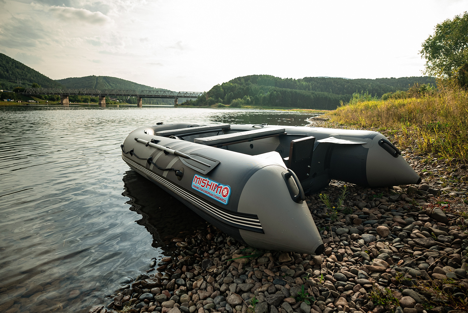 Лодка MISHIMO RIVER JET 390 под водомет в Тобольске