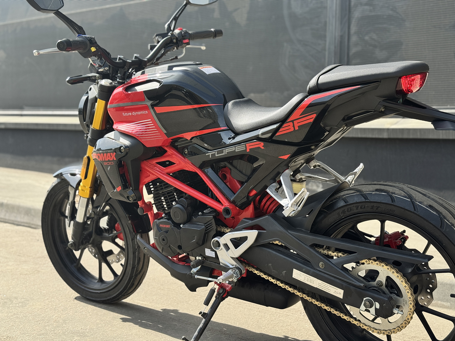 Мотоцикл PROMAX CB300 в Тобольске