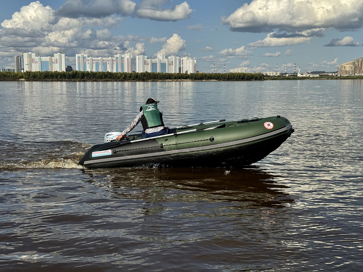 Лодка MISHIMO BIG FLOOR 400 в Тобольске